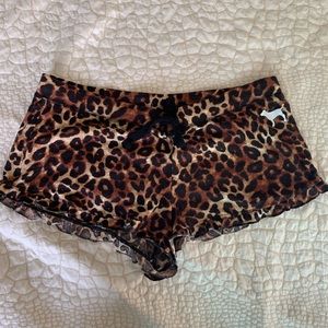 PINK Victoria’s Secret sleep short